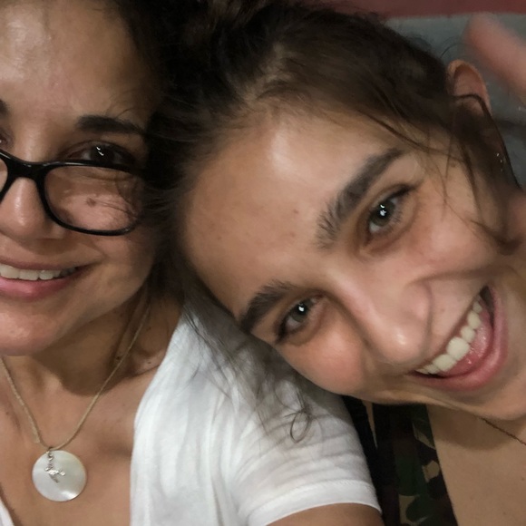 Meet your Posher, Irene - Picture 7 of 10